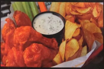 BUFFALO BONELESS LUNCH