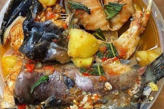Catfish Peppersoup with Plaintain