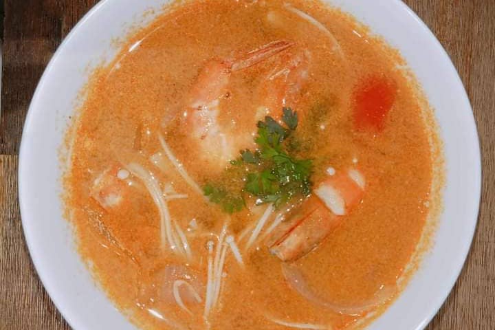 Tom Yam with Prawn