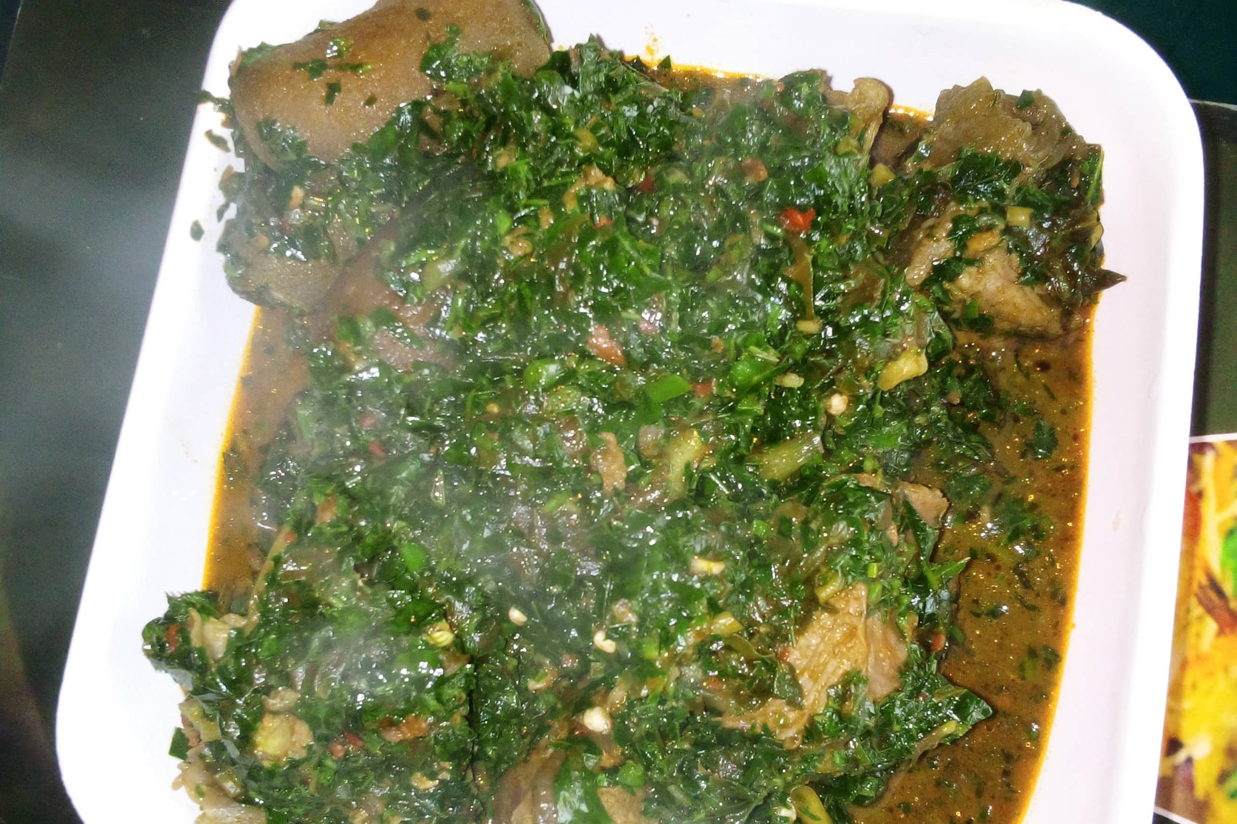 Vegetable soup with beef and semo