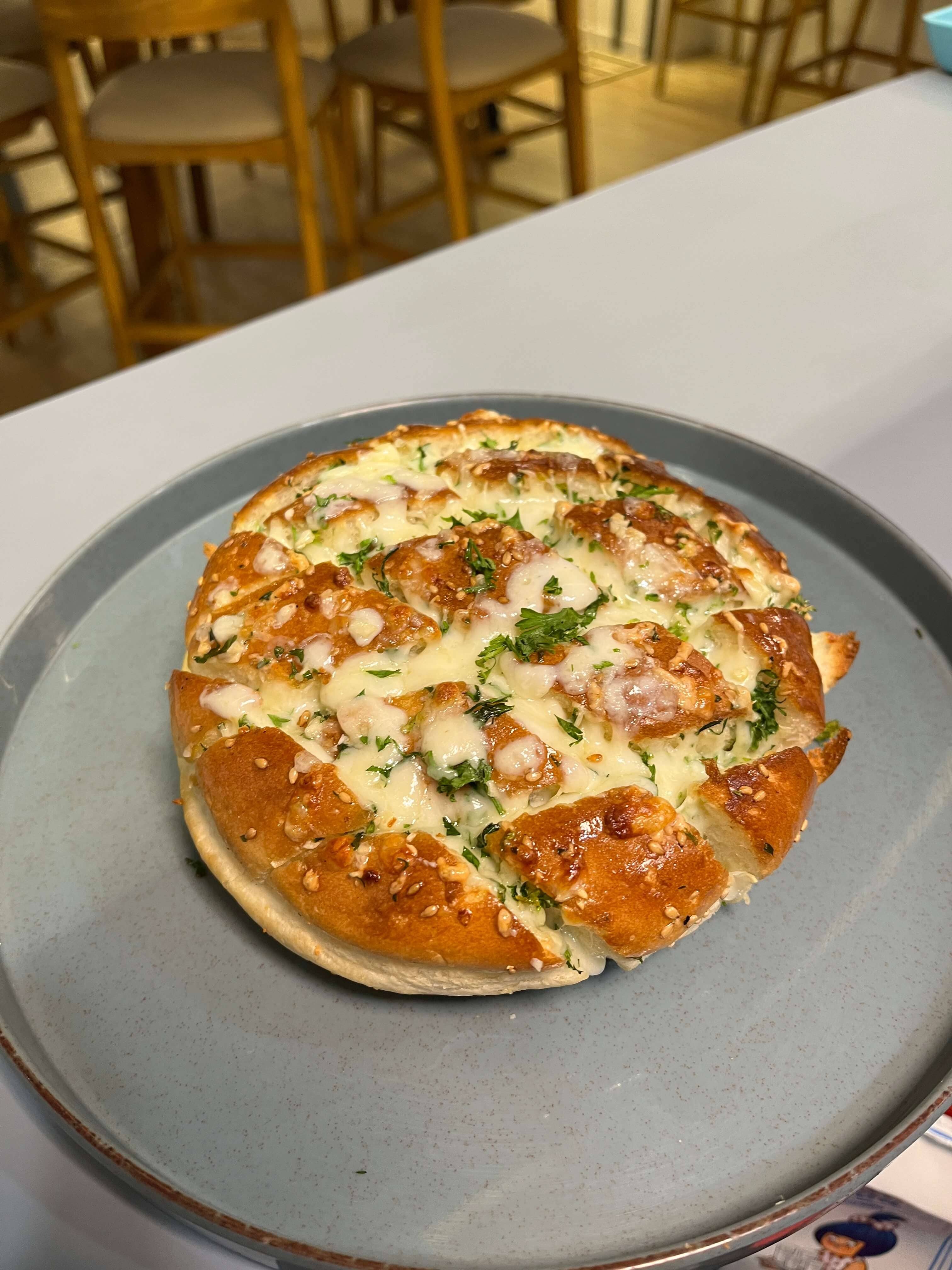 Cheesy garlic pula part