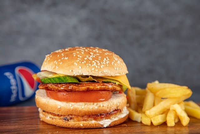 Sizz Grilled Chicken Burger