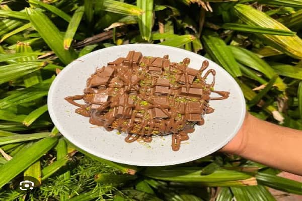 KitKat Kunafa
