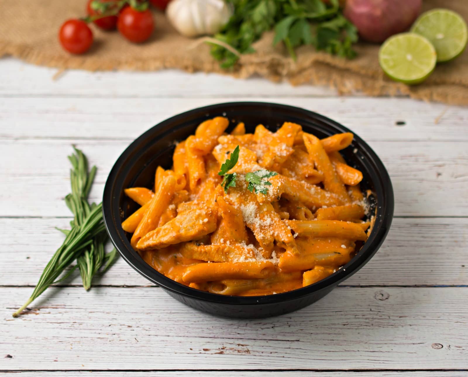 CHICKEN PASTA