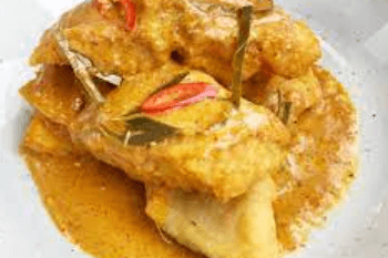 Fish with curry sauce