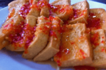 Fried tofu with chili