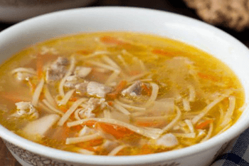 Soup noodles, chicken