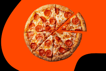 Naga Chicken Pizza