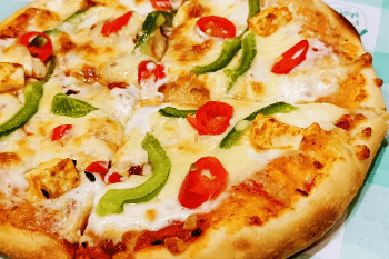 Peppy Paneer Pizza