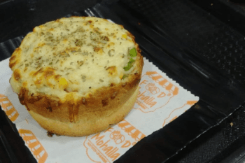 Garlicious Burgizza