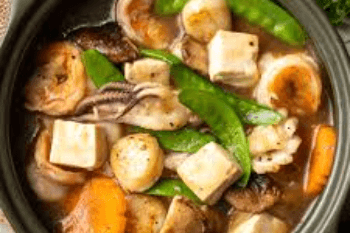 Braised Beancurd with Seafood in Claypot