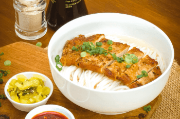 Pepper Chicken Chop Noodles Dry and Soup