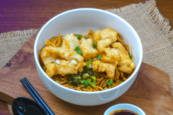 Deep Fried Fish Sliced Noodle Soup