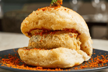 Mumbai Vada Pav