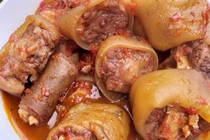 Cow tail pepper soup