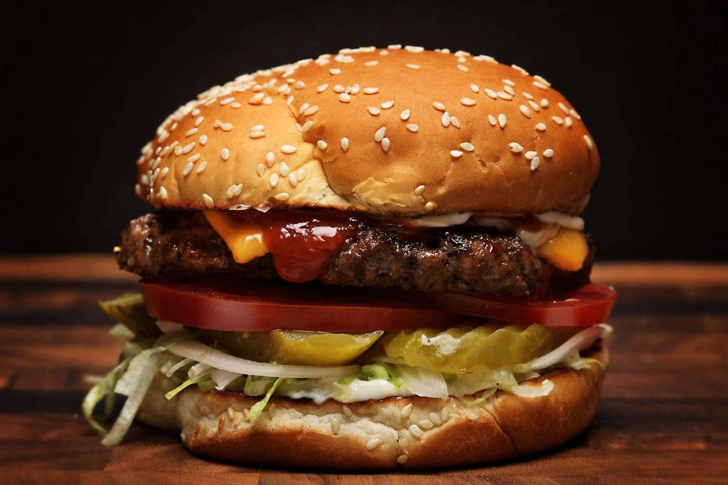 ROYAL BURGER