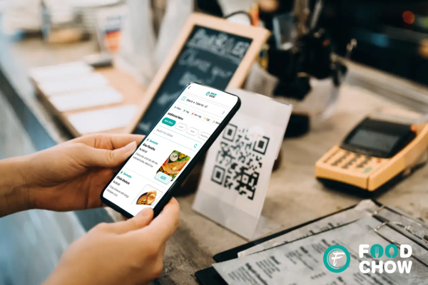 How QR Code Stands Are Replacing Paper Menus Across India & Beyond 