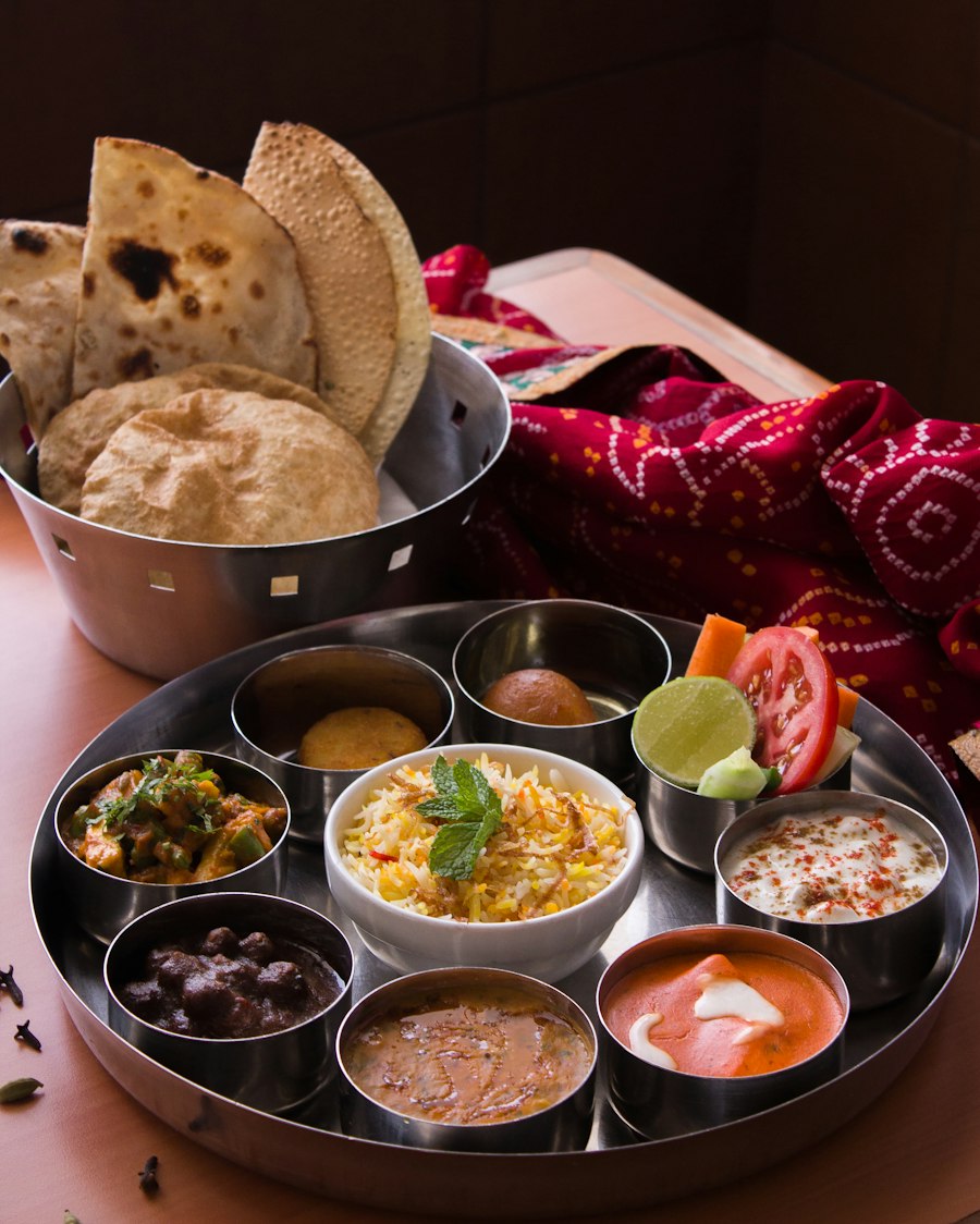 Signature Curries & Breads